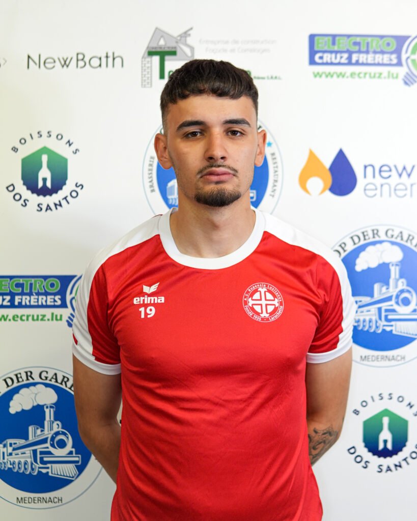 Stefano Matarrese - Milieu de terrain